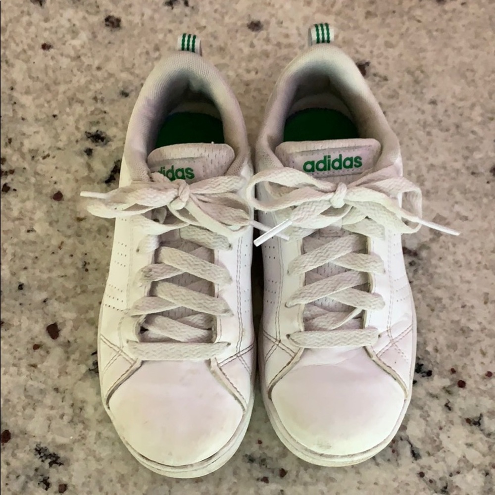 Adidas Sneakers